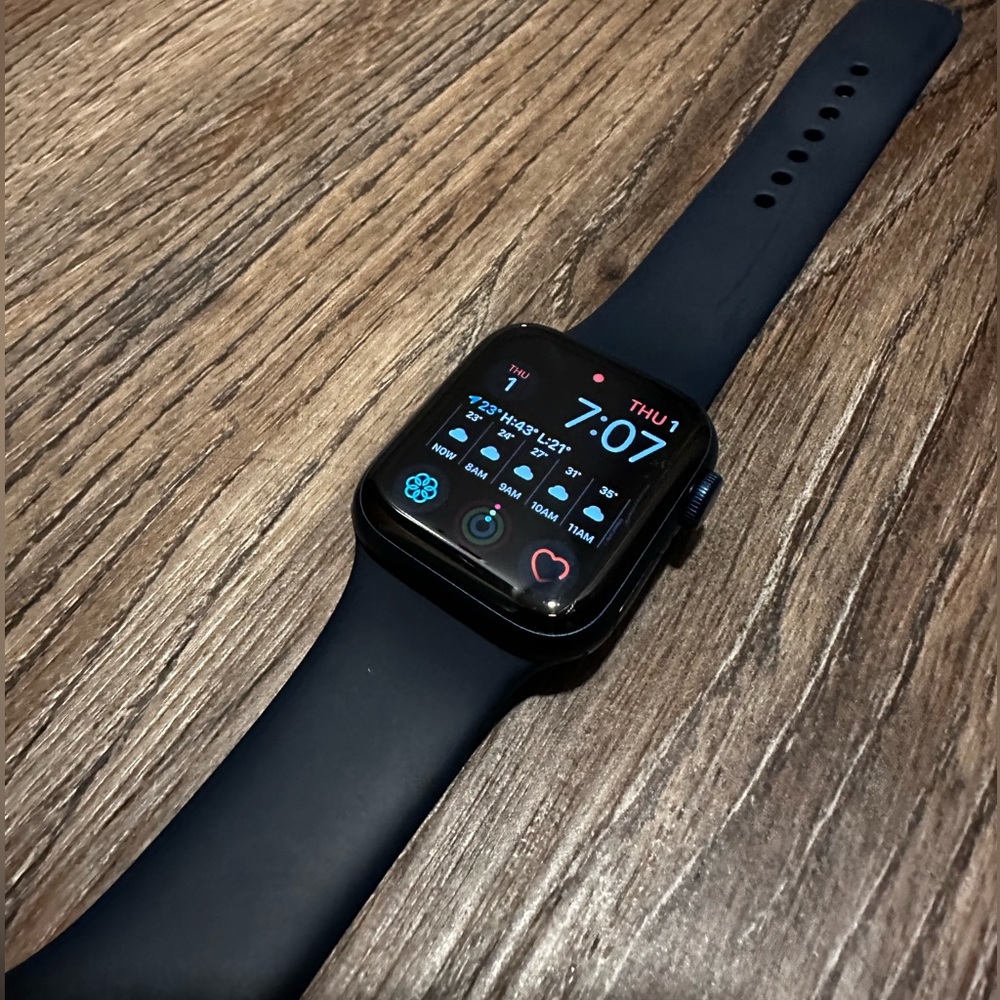 Apple Watch Series 6 GPS 40 mm Navy Blue with Sports Band